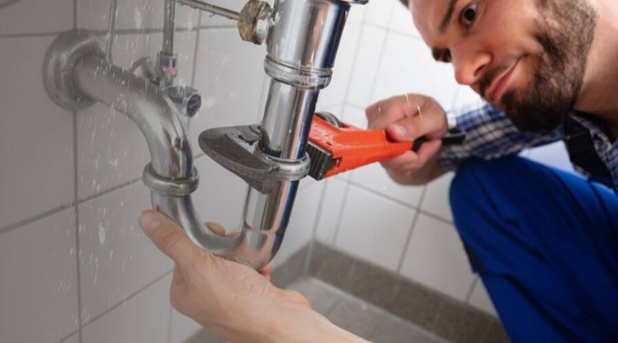 Professional same day plumber services in Forrest, IL
